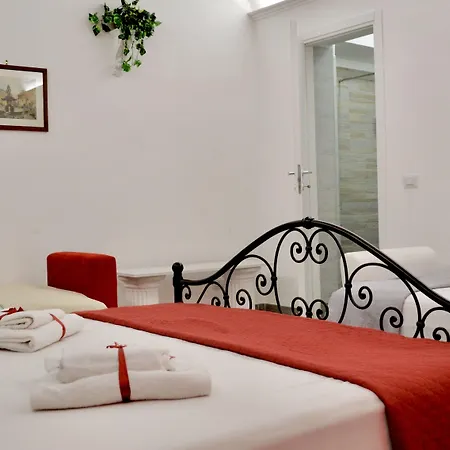 Maria Guest house